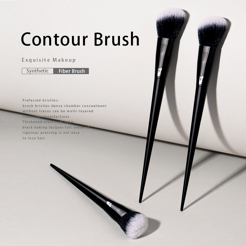 J Beauty Makeup - Kat Von D- Makeup Brush 02