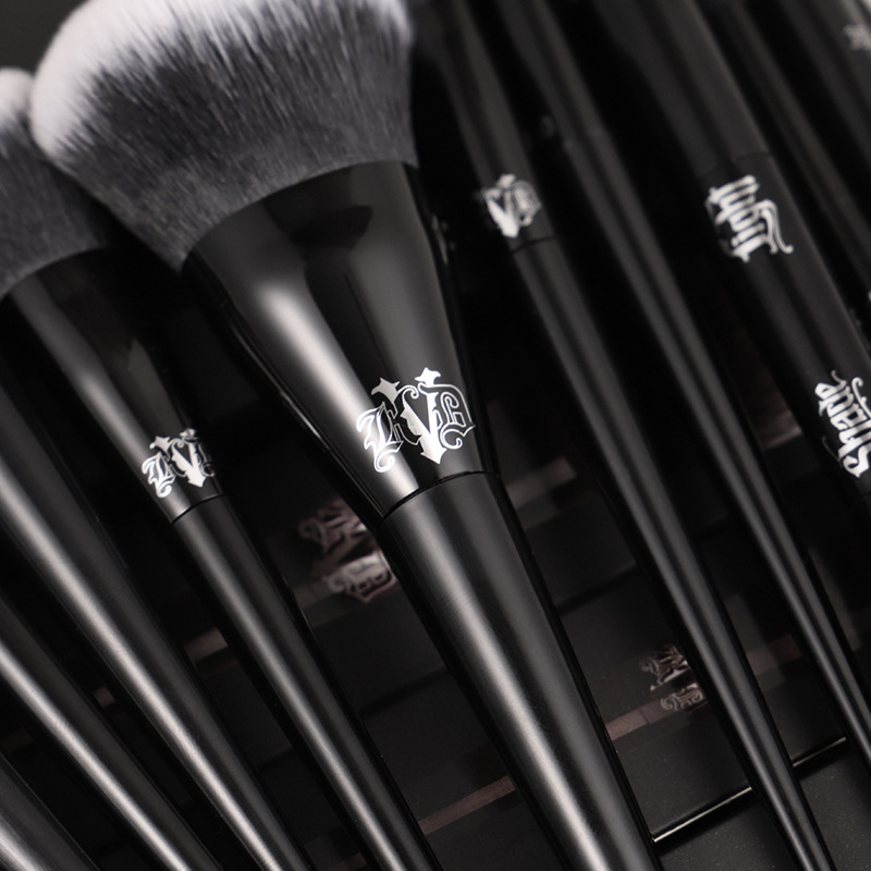KVD Makeup Brushes Series Blus - J Beauty Makeup 评论和价格