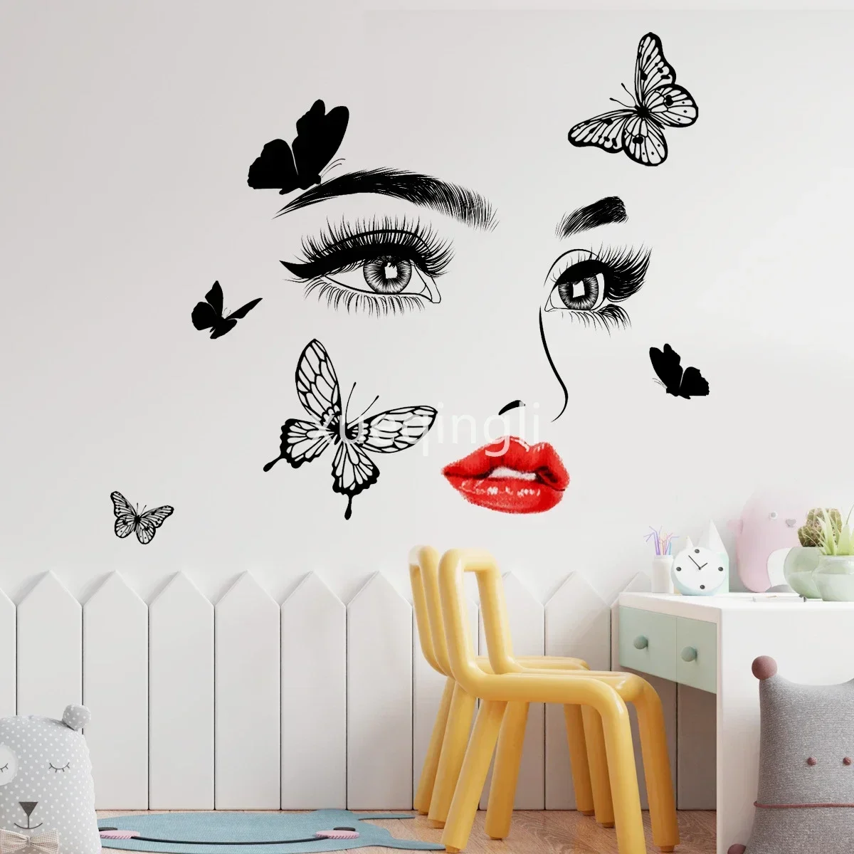 Beauty Female Face Wall Sticke - Beauty And Makeup Studio 评论和价格