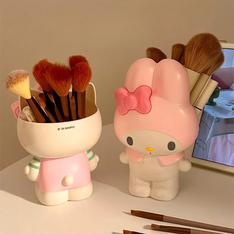 Hello Kitty Kuromi Pen Contain - My Beauty Makeup Set 评论和价格