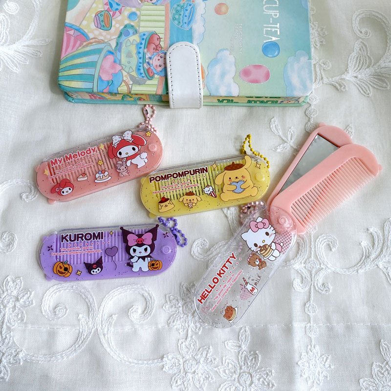 Sanrios Hello Kitty Folding Mi - My Beauty Makeup Set 评论和价格
